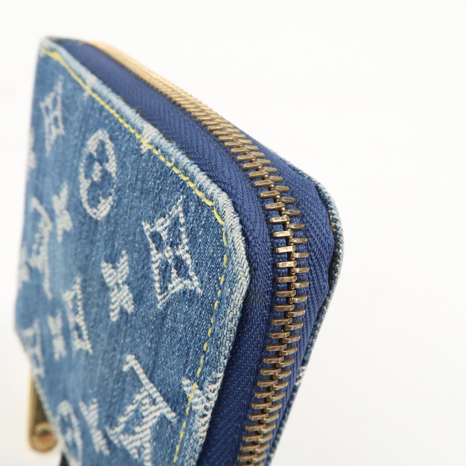LO-LV bags 4000