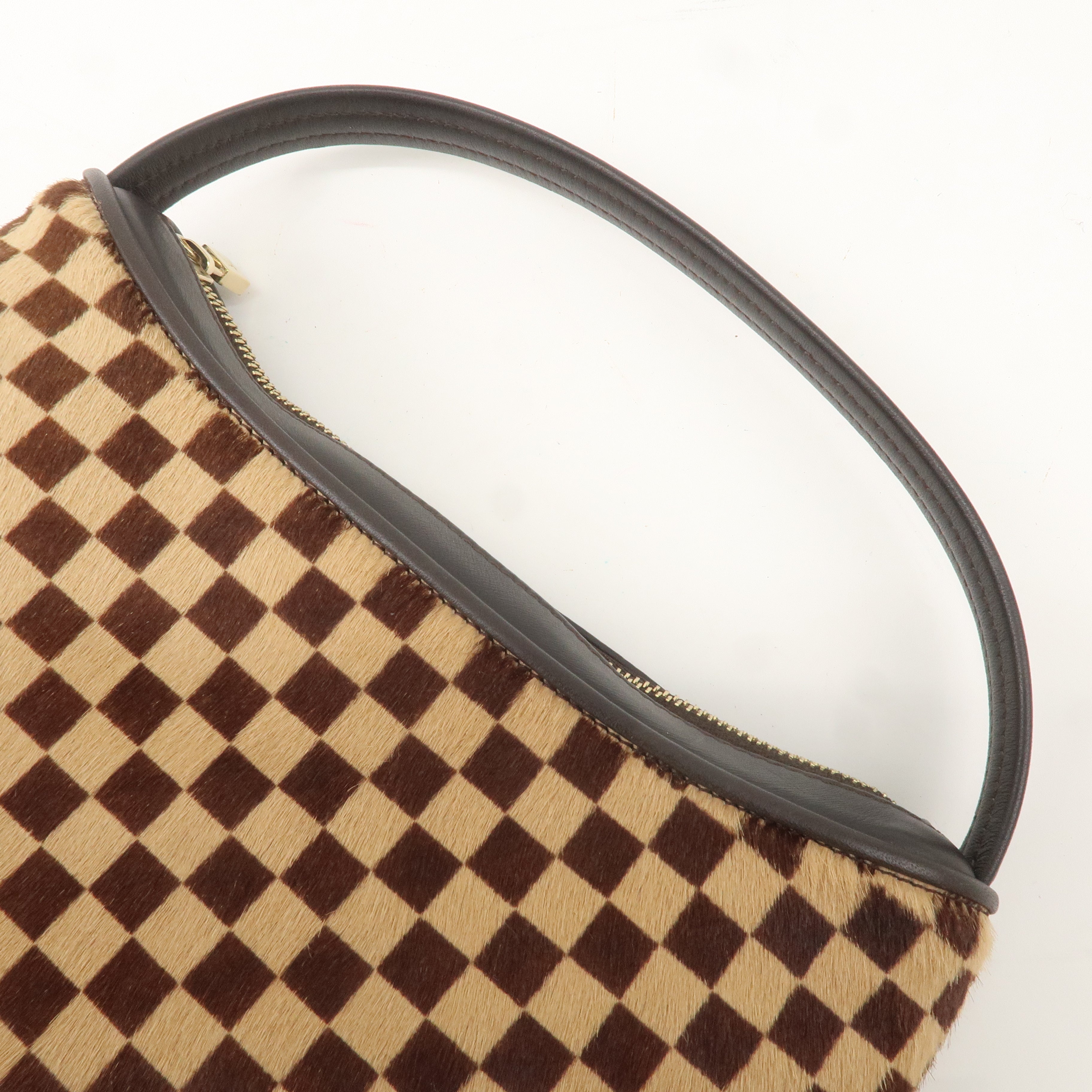 LO-LV bags 1893