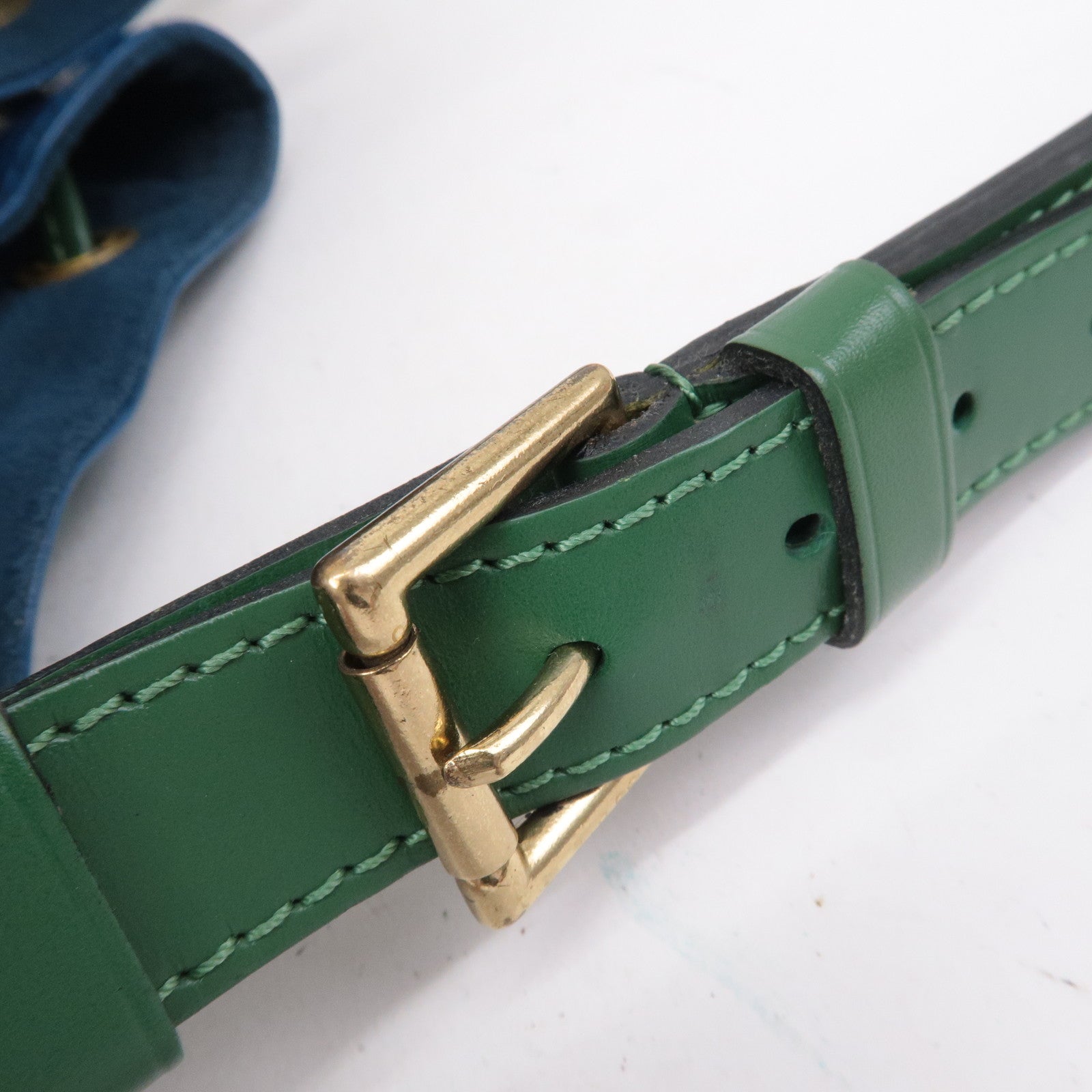 LO-LV bags 2427