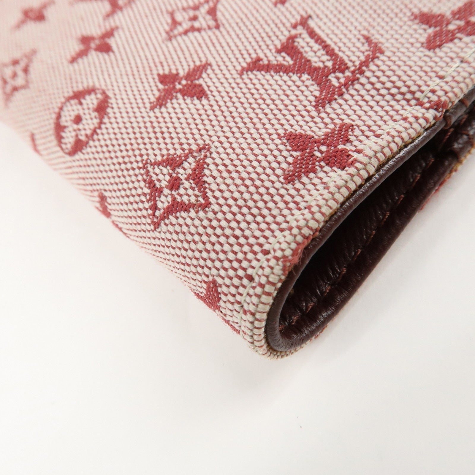 LO-LV bags 3875