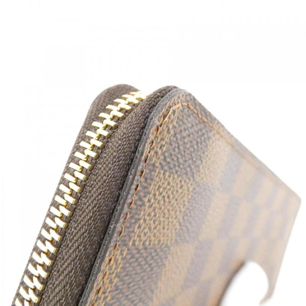 LO-LV bags 1848