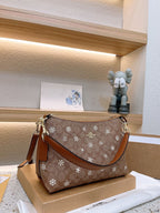 LO - CCH Bags - 219