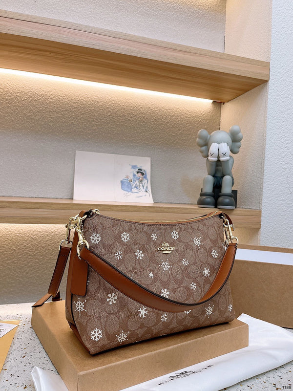 LO - CCH Bags - 219