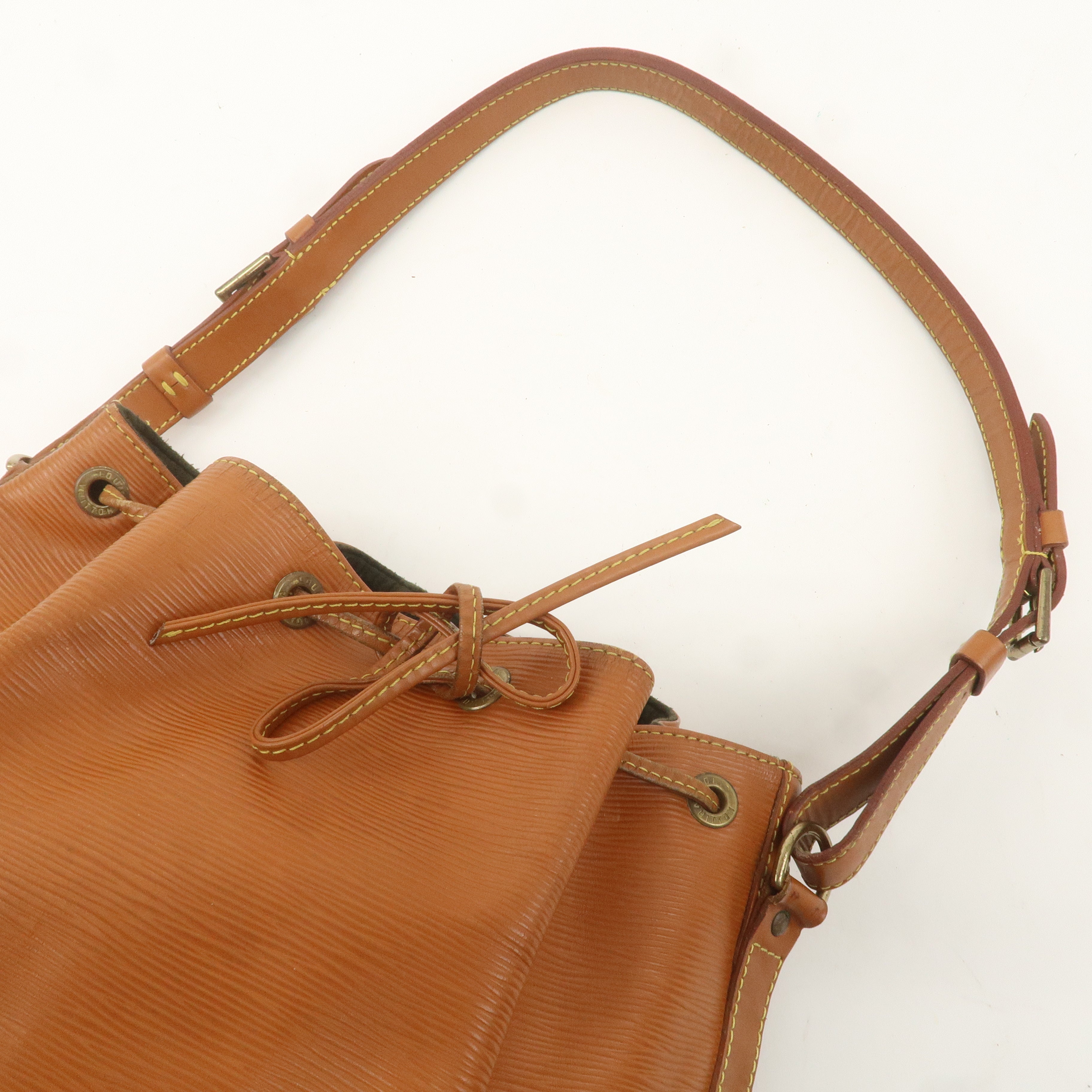 LO-LV bags 3502