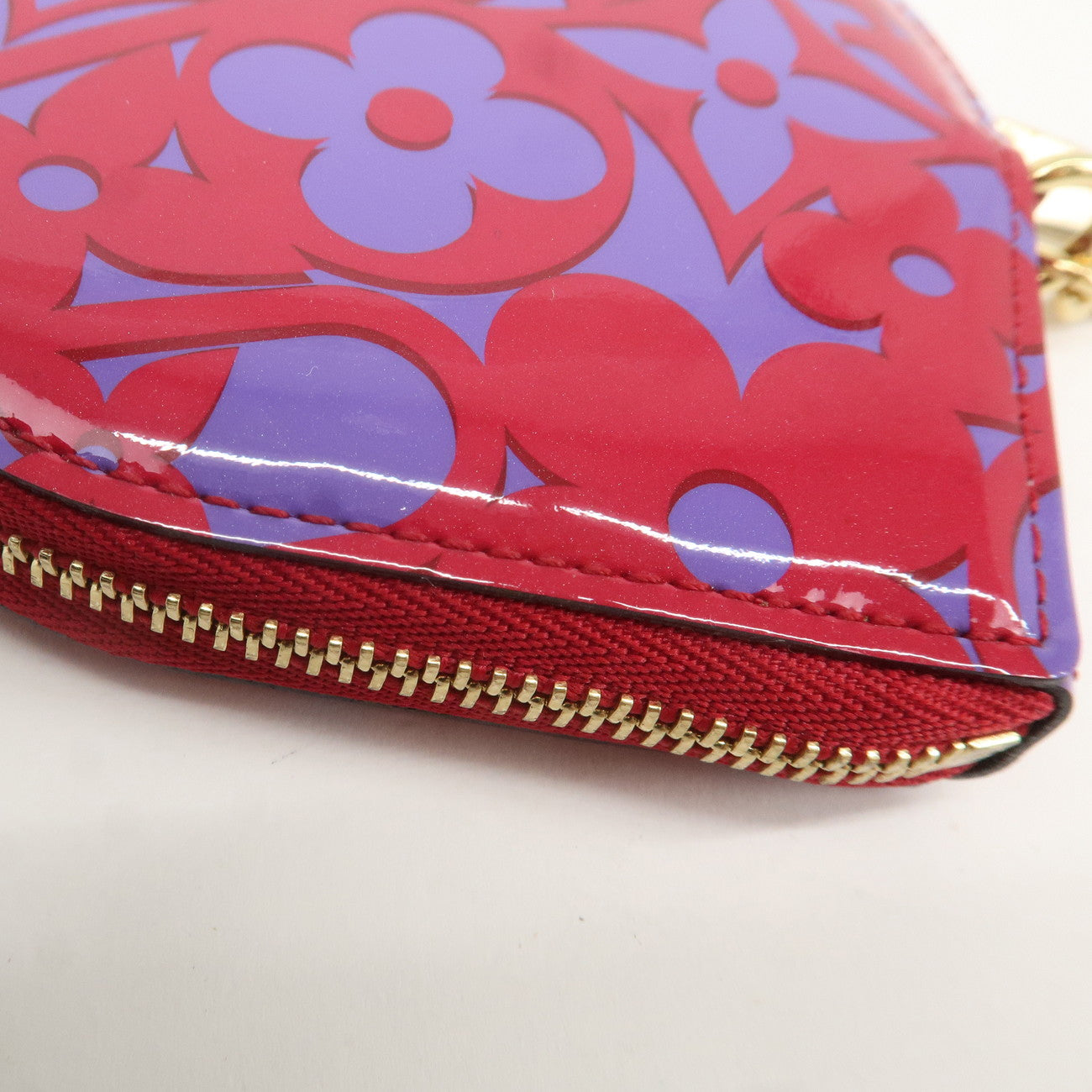 LO-LV bags 4019