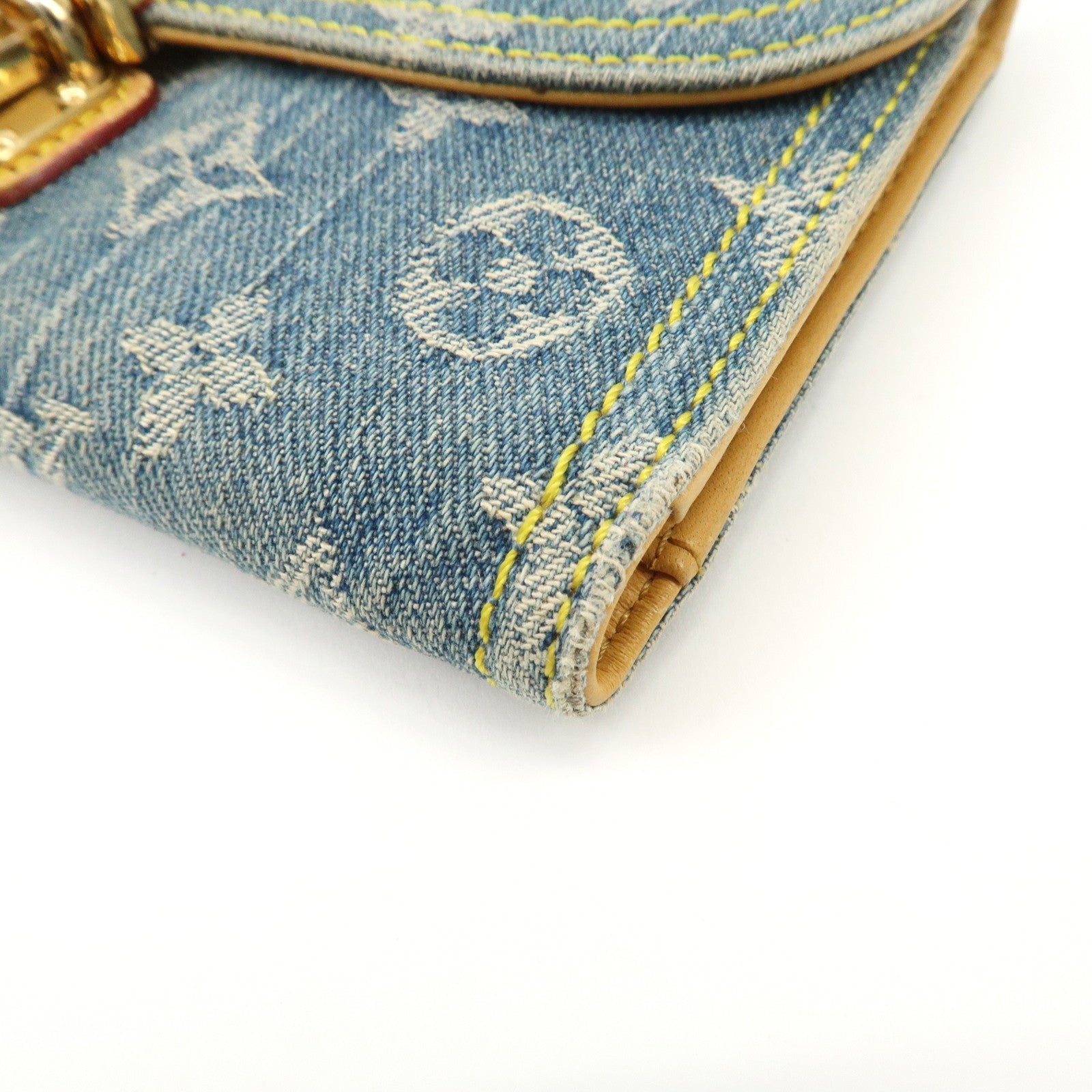 LO-LV bags 3805