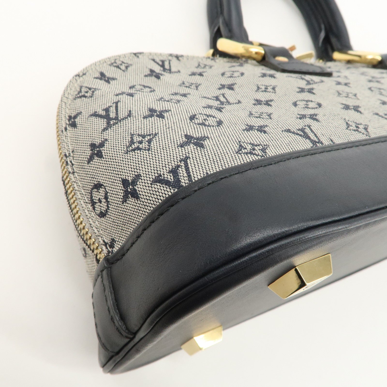 LO-LV bags 3764