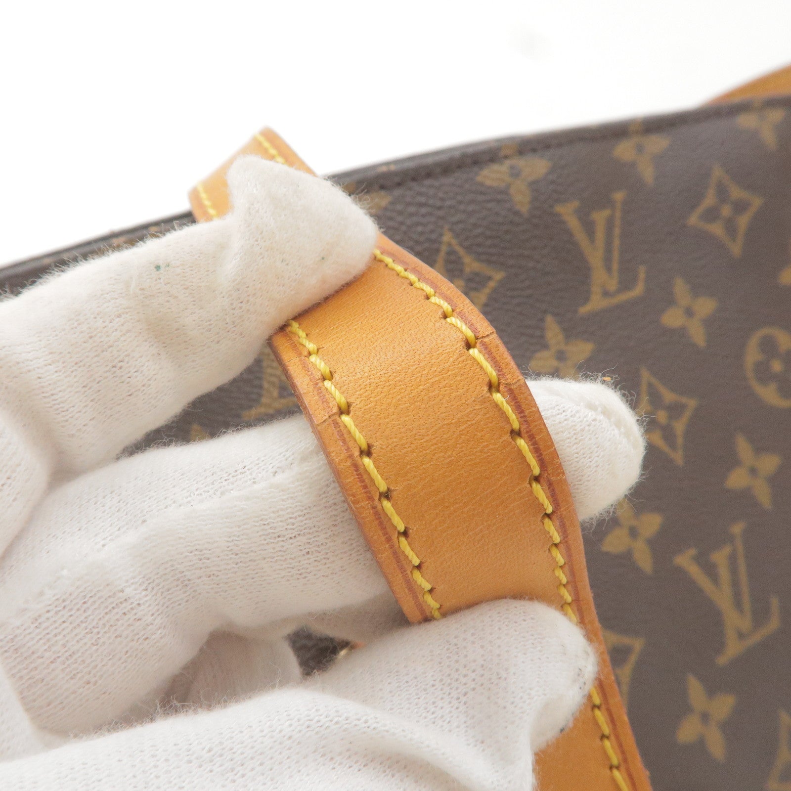LO-LV bags 3654