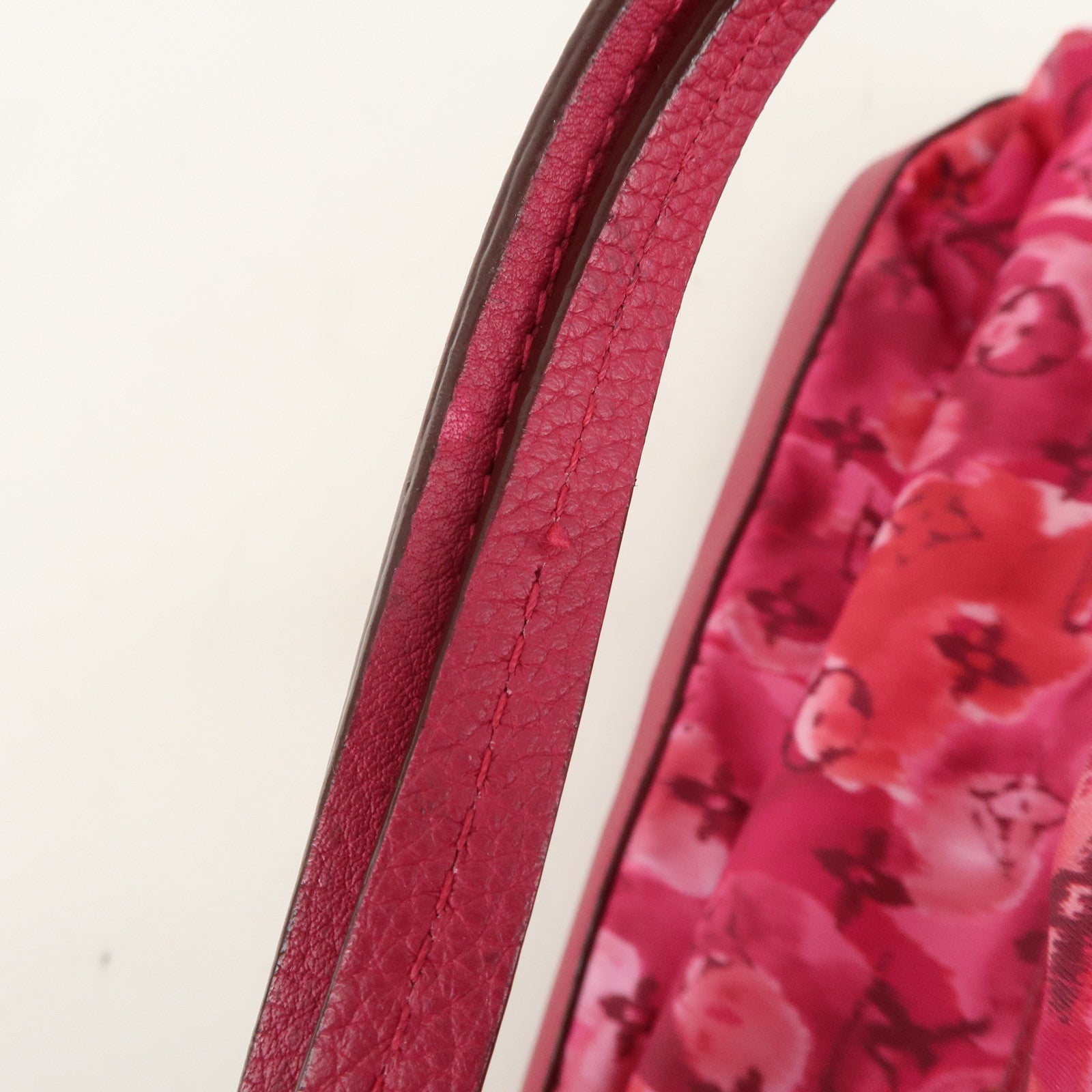 LO-LV bags 3982