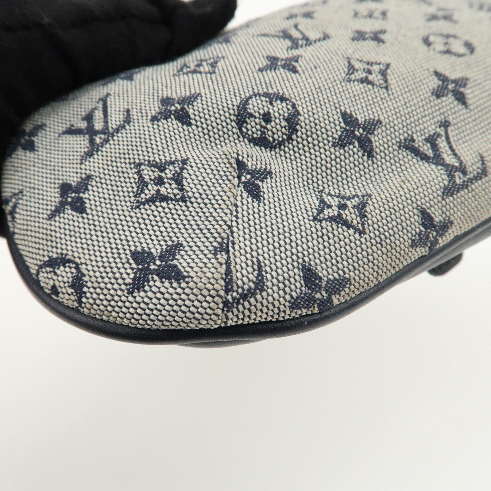 LO-LV bags 3971