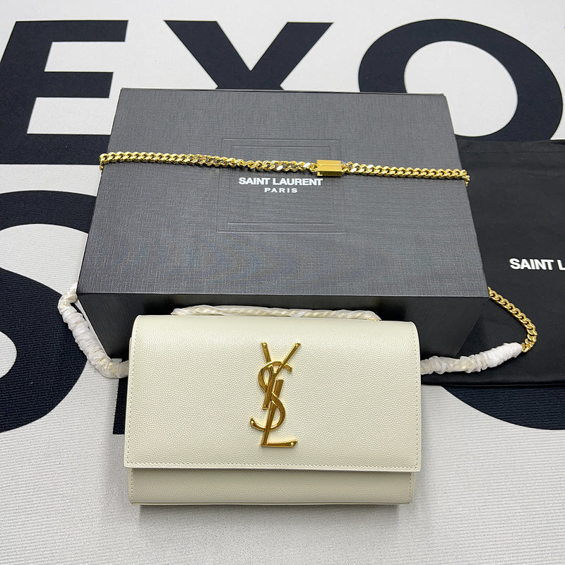 BB - YSL Bag - 2030