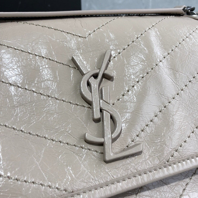 BB - YSL Bag - 4050
