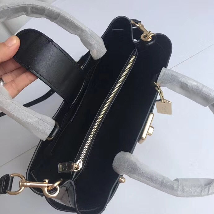 LO - CCH Bags - 457