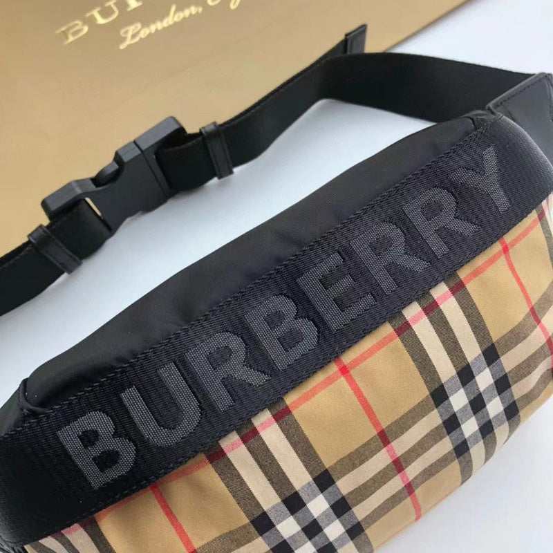 LO - B-BERRY BAGS - 398