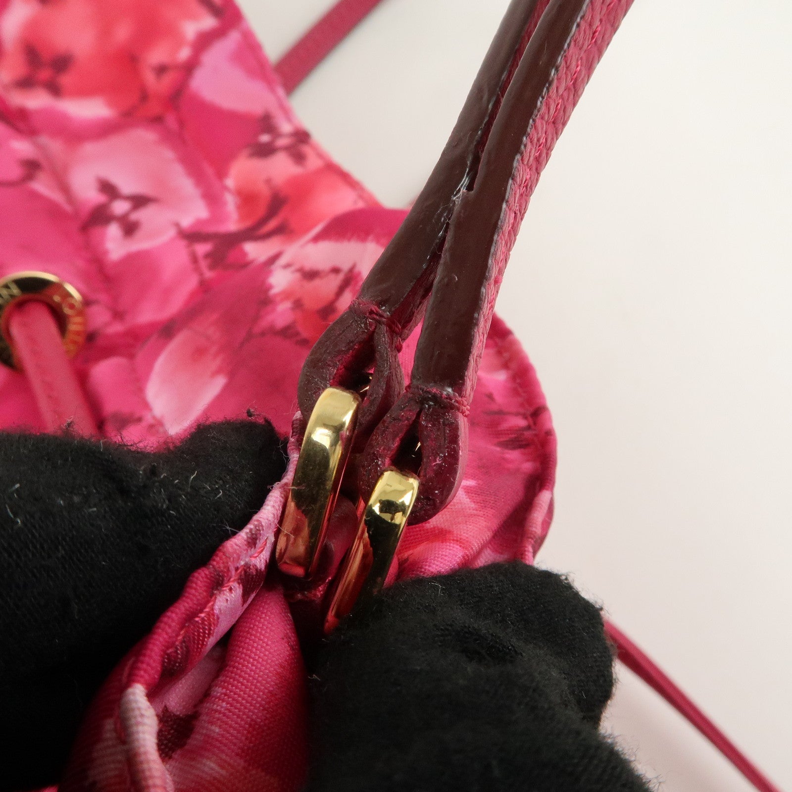 LO-LV bags 3982