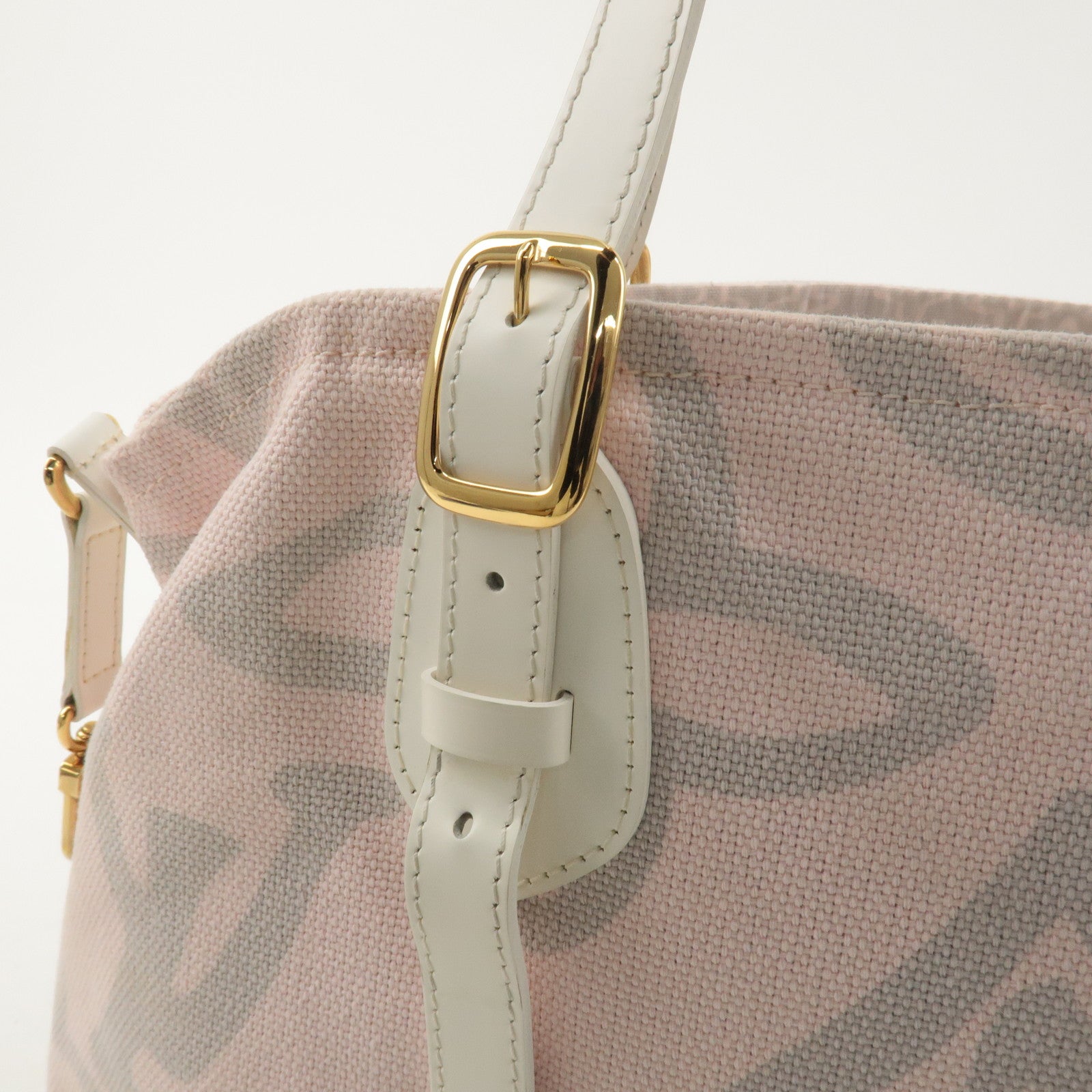 LO-LV bags 4085