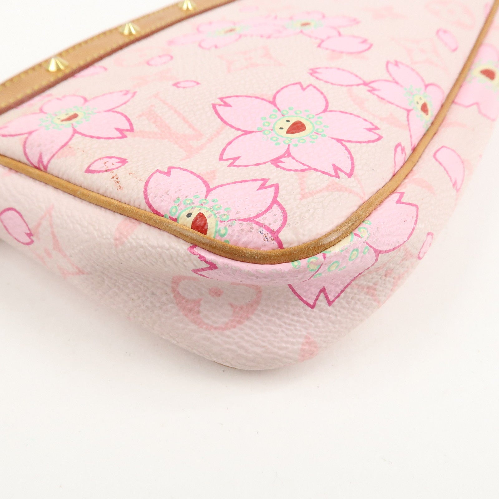 LO-LV bags 3761