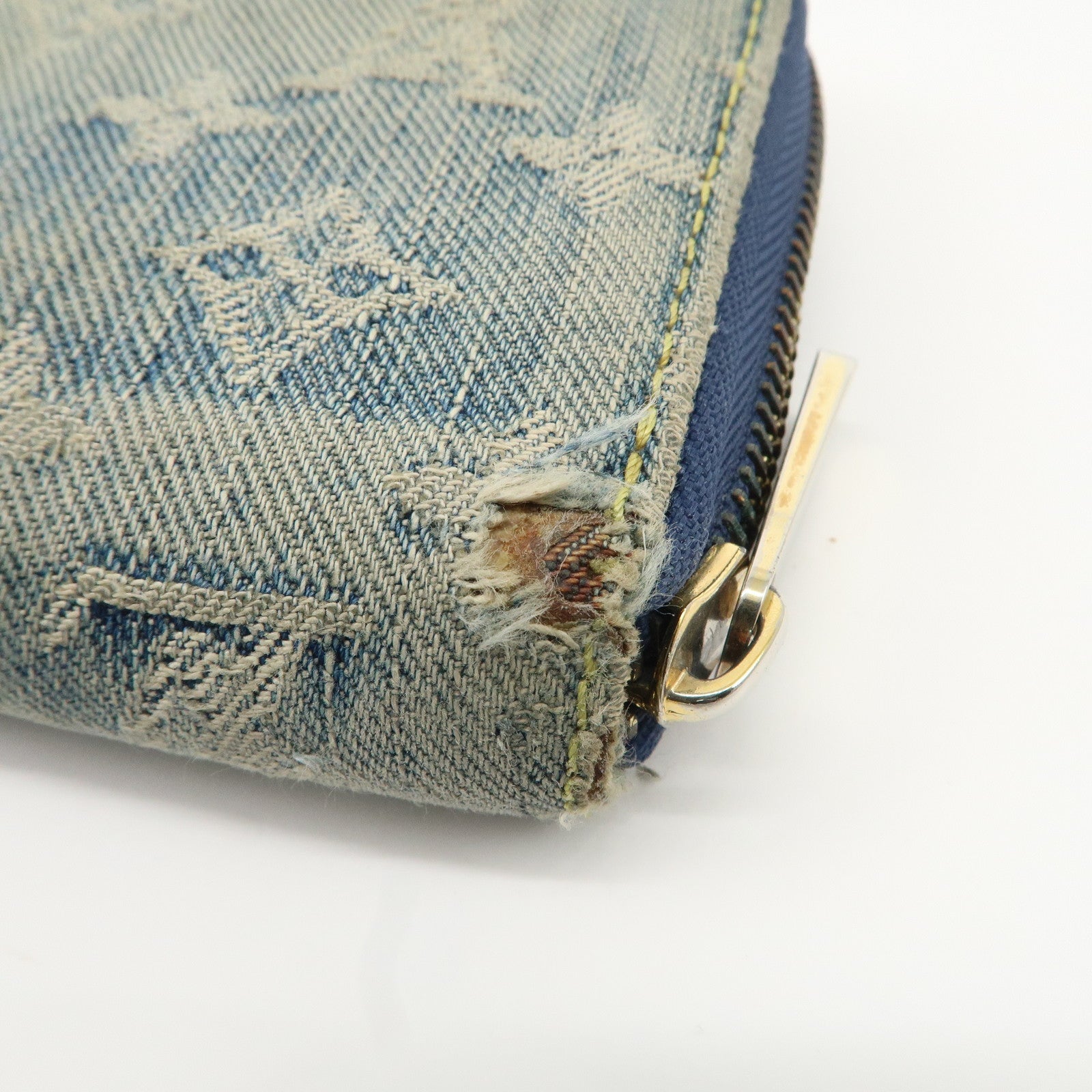 LO-LV bags 3895