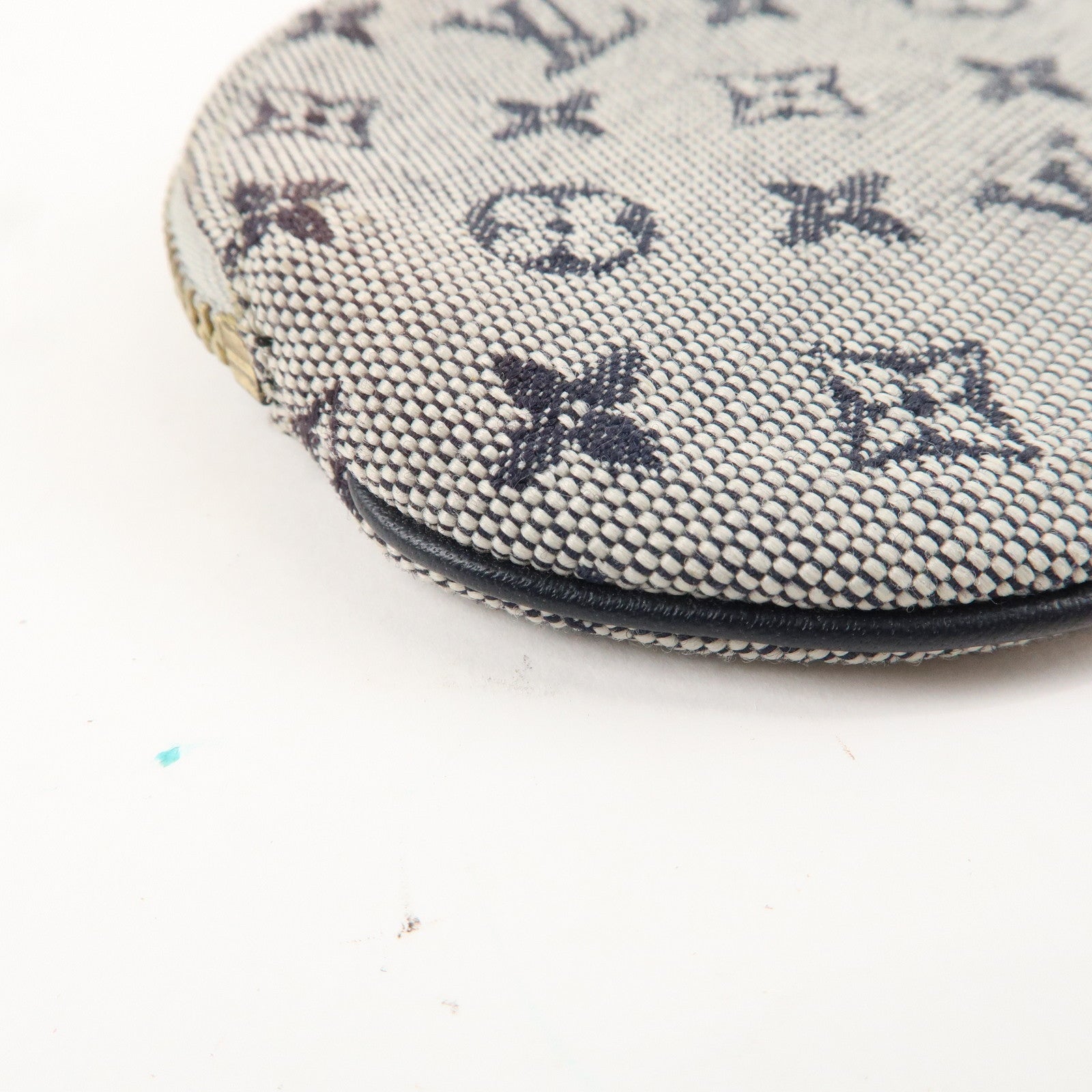 LO-LV bags 4069