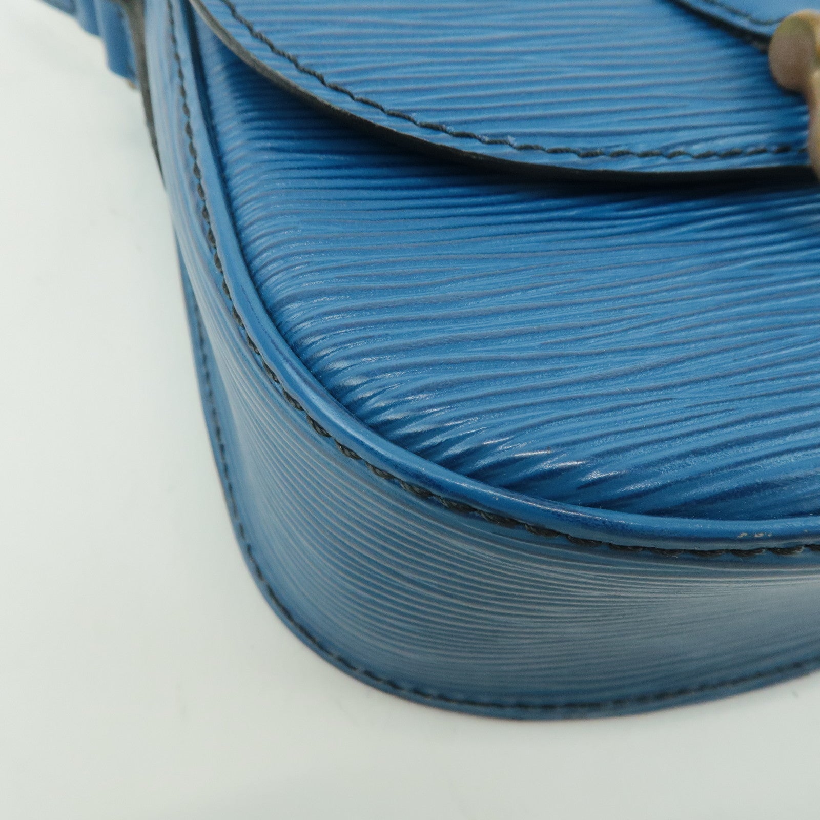 LO-LV bags 3975