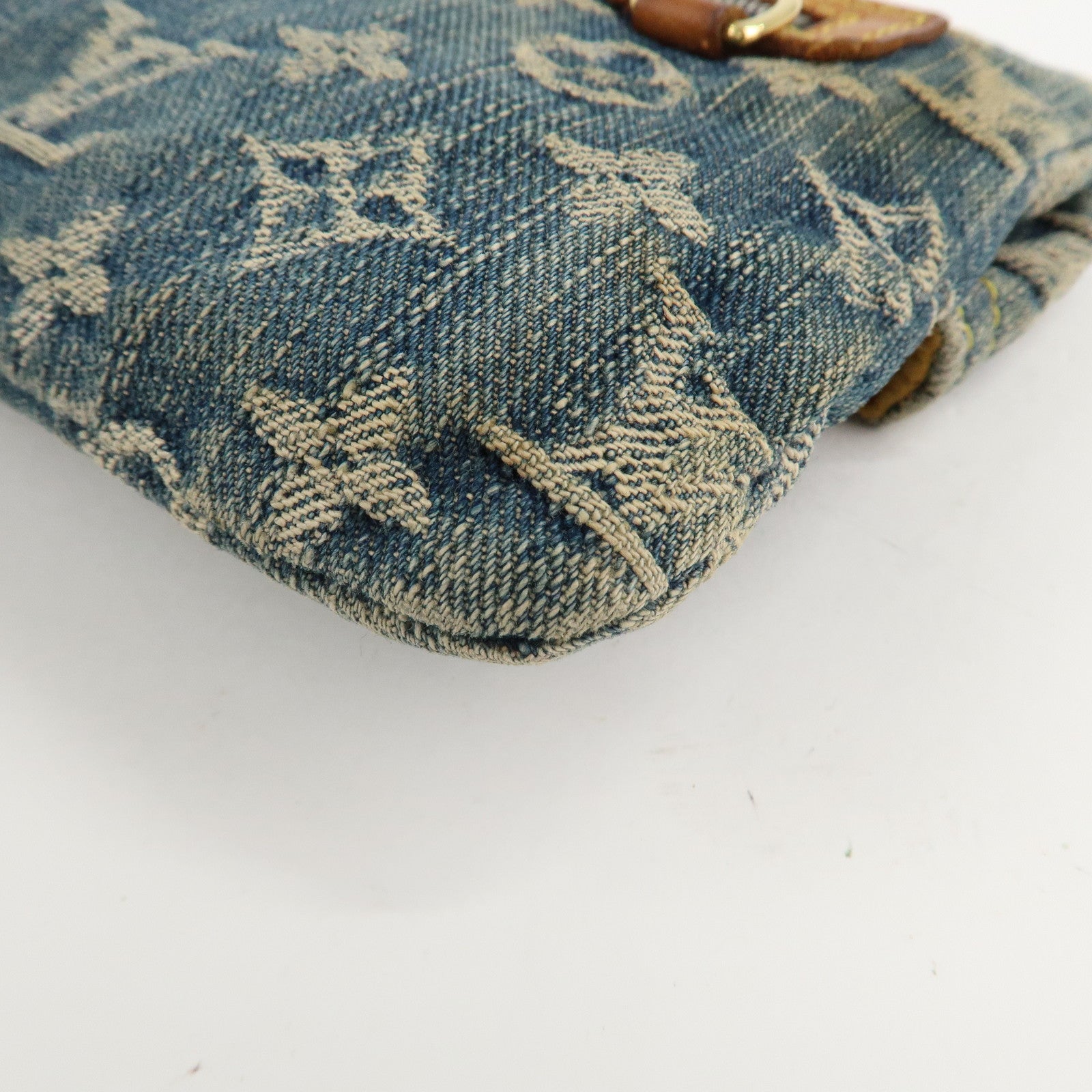 LO-LV bags 3934
