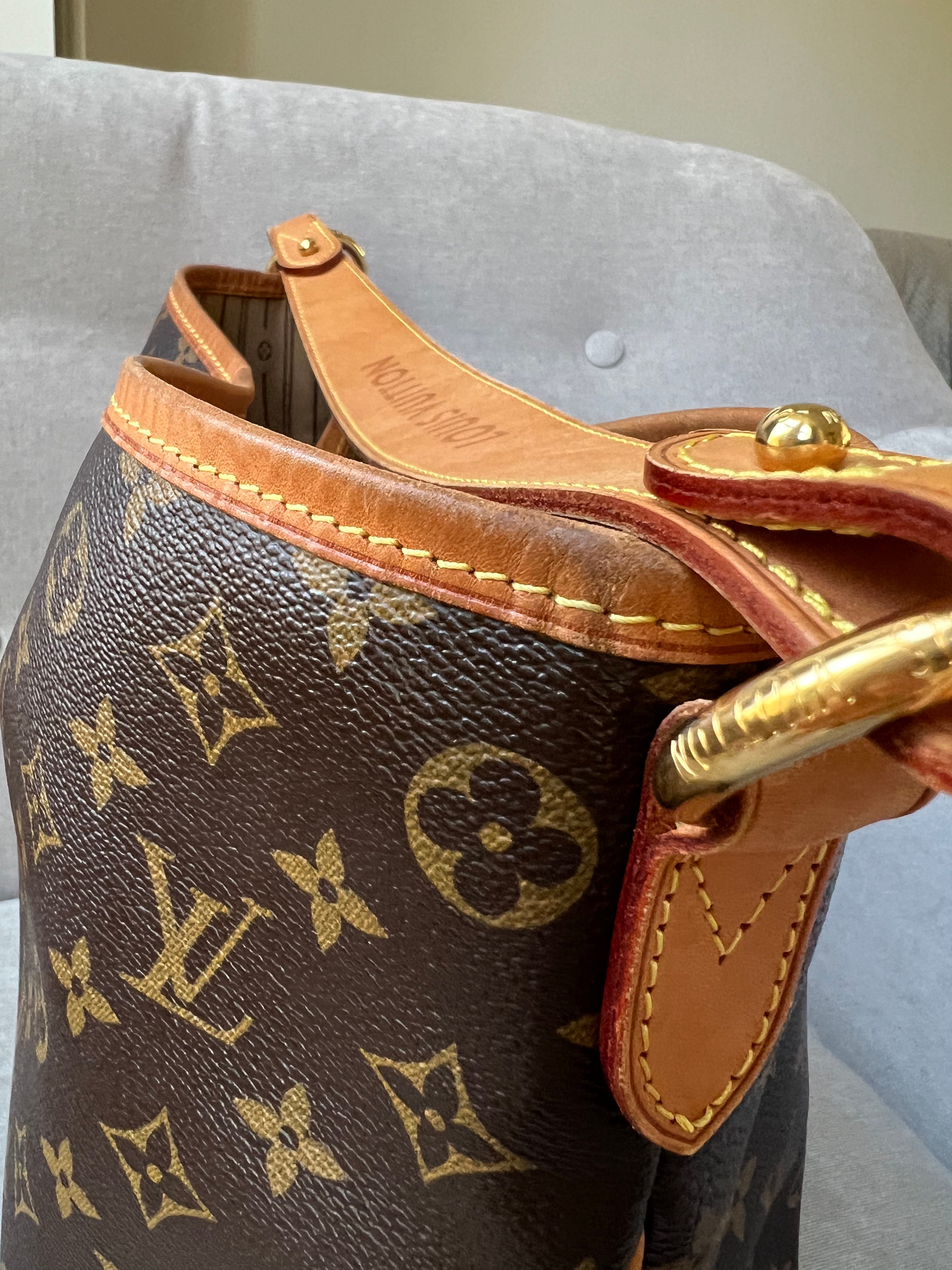 LO-LV bags 2098