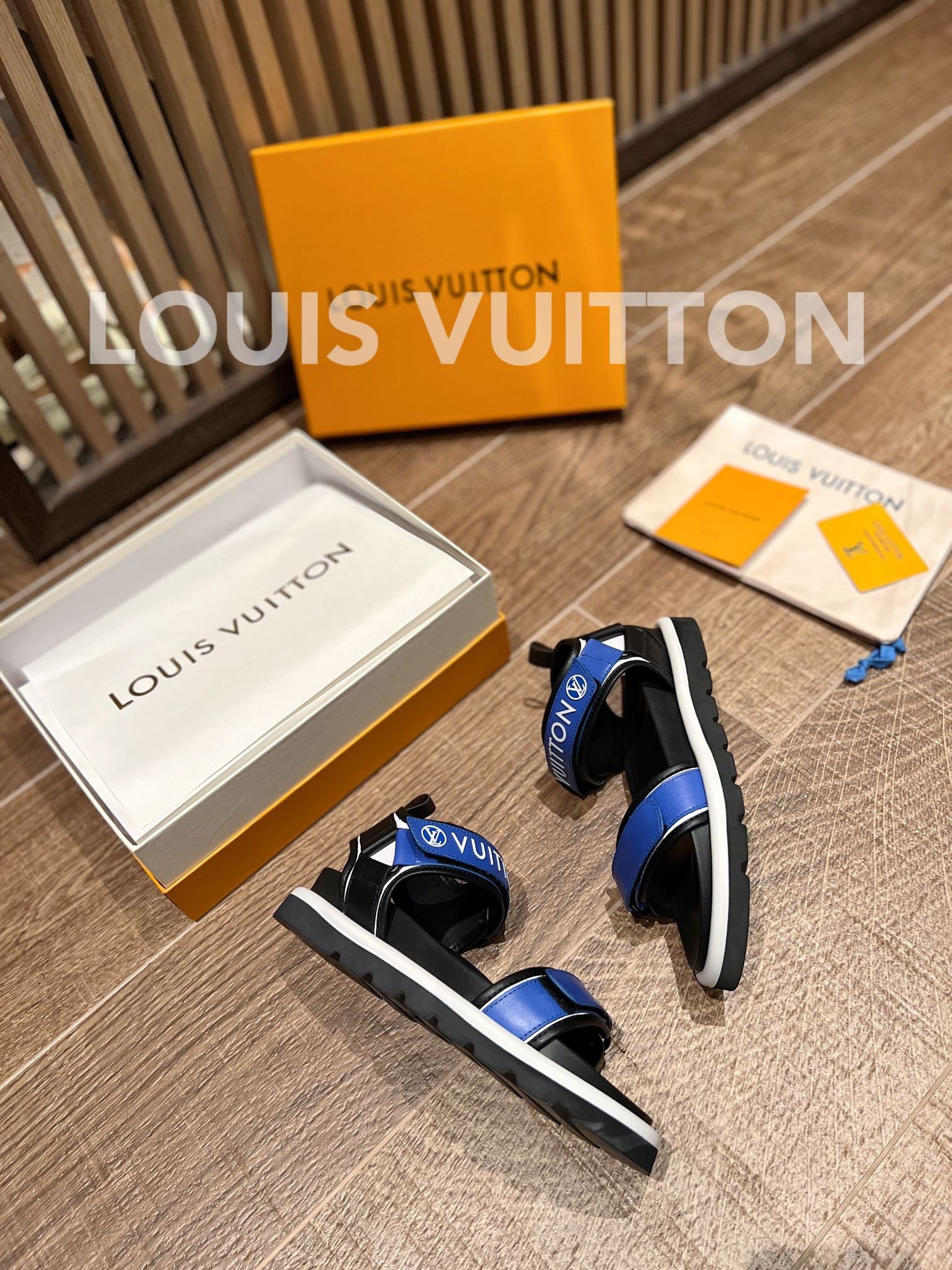 LO-LV bags 2666