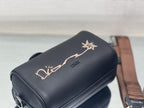 Lusso Official - DYOR BAG - AFFORDABLE DESIGNER BAGS -   HANDBAGS FOR WOMEN - 10015