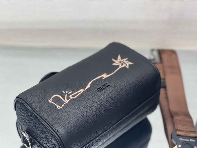 Lusso Official - DYOR BAG - AFFORDABLE DESIGNER BAGS -   HANDBAGS FOR WOMEN - 10015