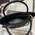 CHL - Medallion Tote Gold Hardware Caviar Black For Women Handbags, Shoulder Bags 15.6in/32LO