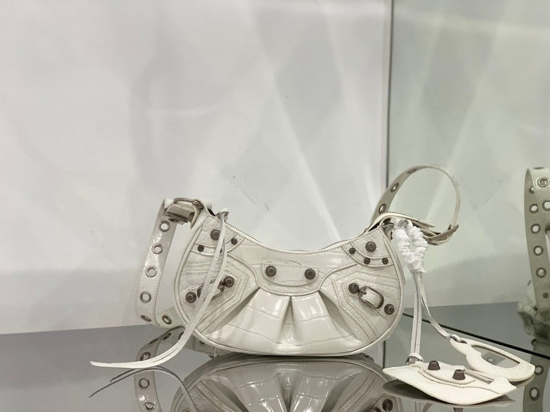 LO - BGA Bags - 2576