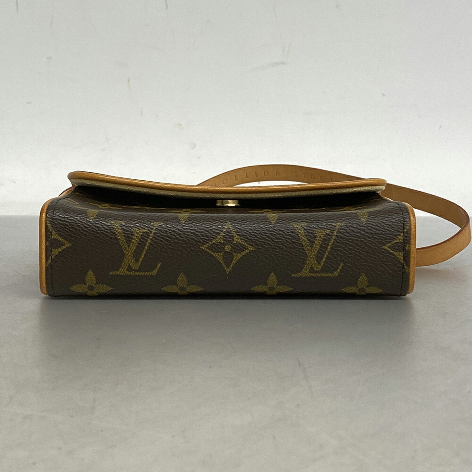 LO-LV bags 670