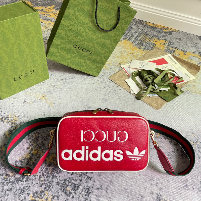 LO - GCC Bags - 1919
