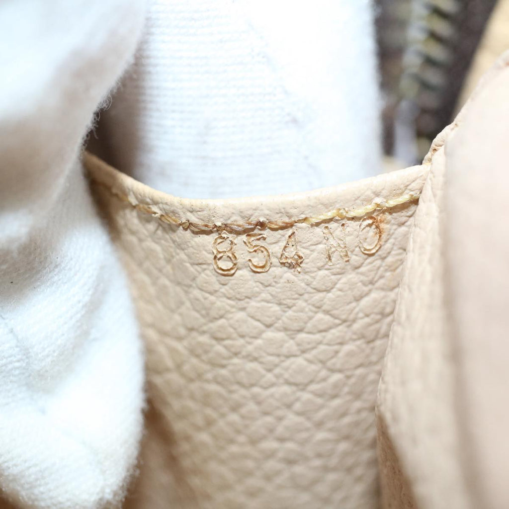LO-LV bags 1114