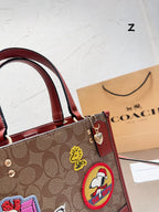LO - CCH Bags - 315