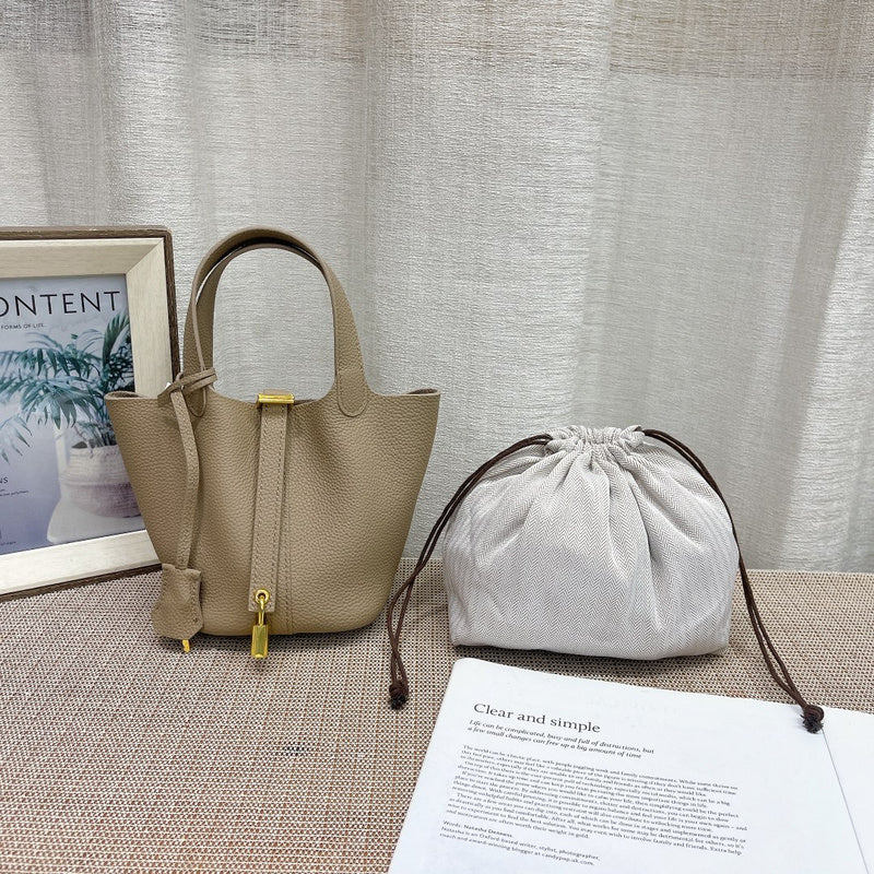 LO - HMS Luxury Bags - 736
