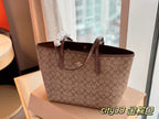 LO - CCH Bags - 340