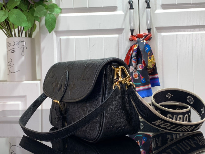 LO - LV Bags - 15660