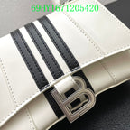 LO - BGA Bags - 1954