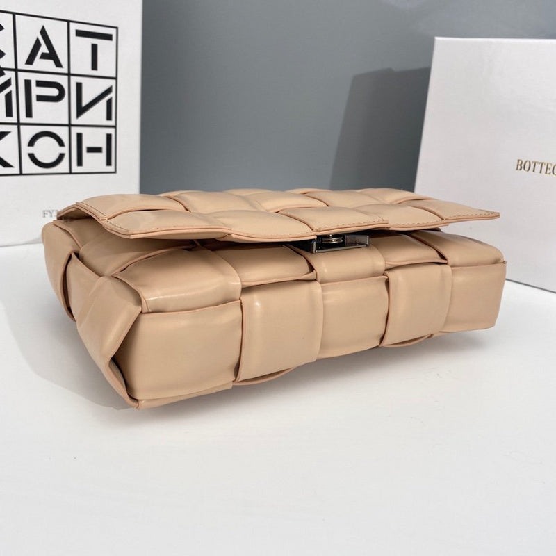 LO - BV Bags - 211
