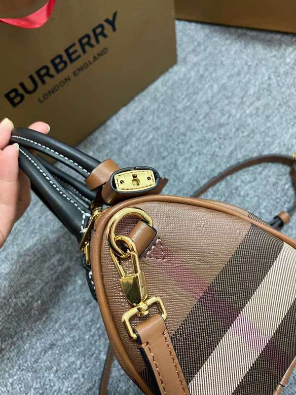 LO - B-BERRY BAGS - 003