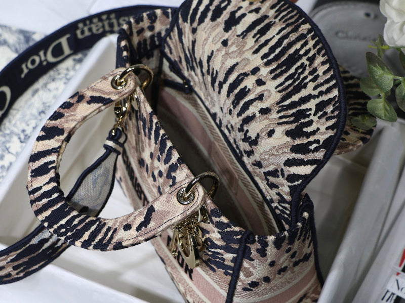 LO - DYOR   BAGS FOR WOMEN - FASHION LUXURY BAGS 135