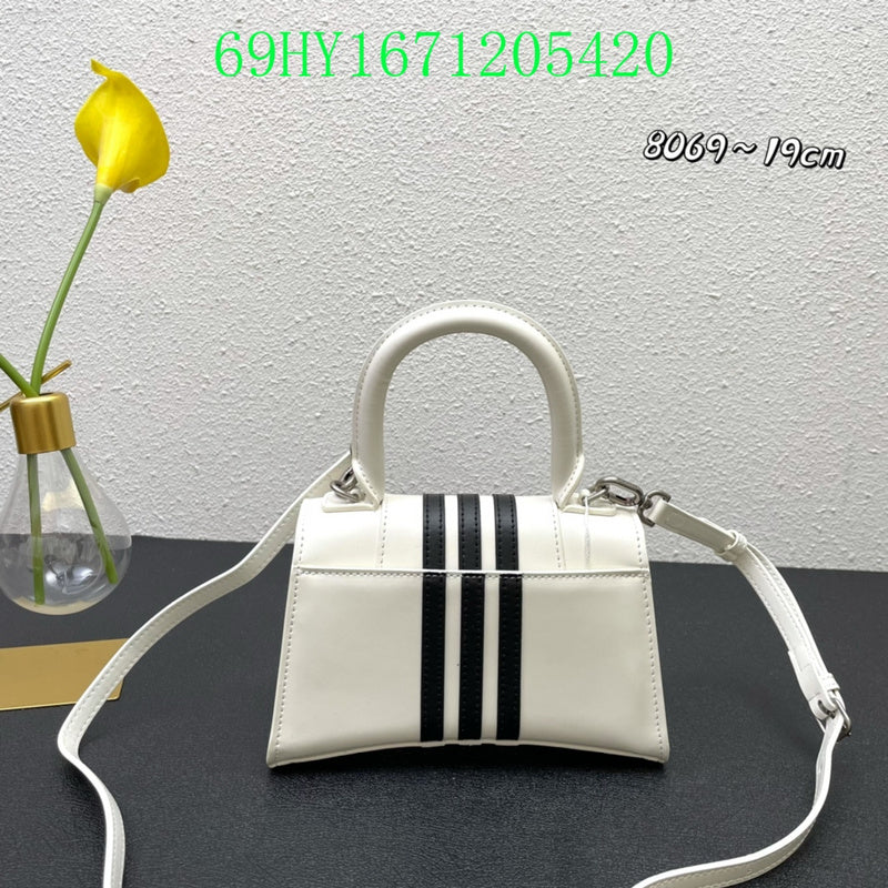 LO - BGA Bags - 1954