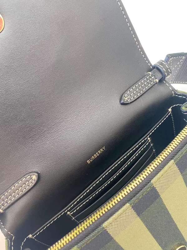 LO - B-BERRY BAGS - 377