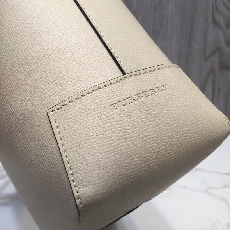 B-Berry - BB  Small Embossed Crest Tote White For Women, Bags 13.8in/35LO