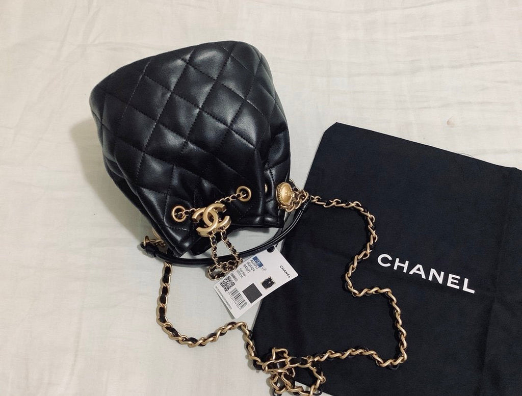 CHL -  Classic Bucket Bag Gold Toned Hardware Black For Women 7.8in/20LO