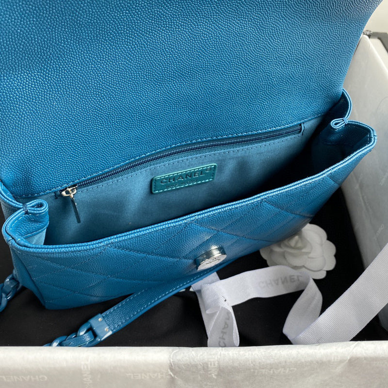 LO - CHL Bags - 1970