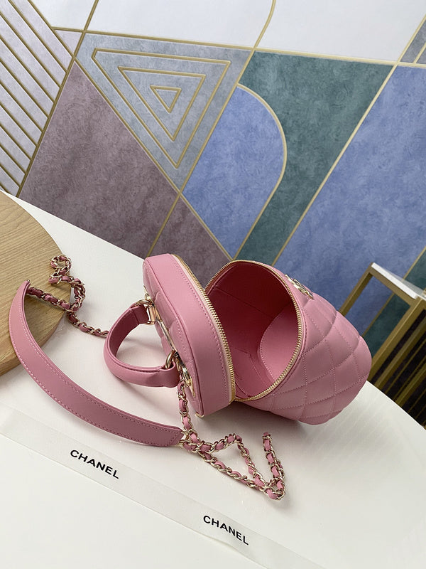 LO - CHL Bags - 1962