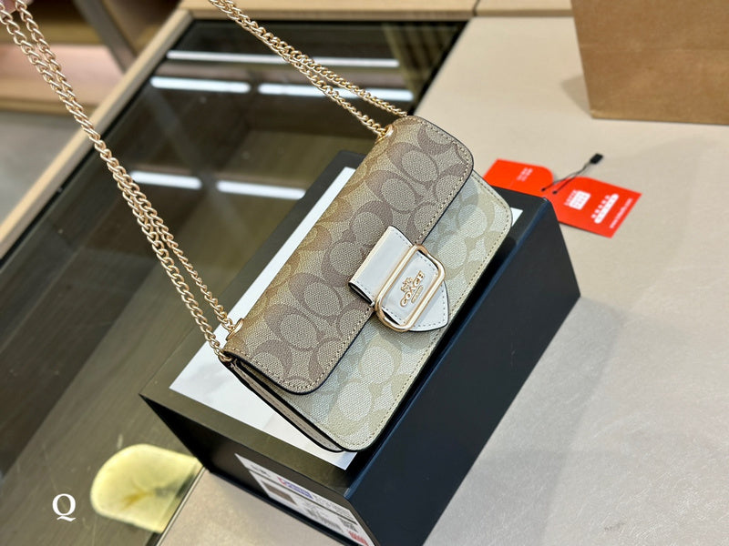 LO - CCH Bags - 111