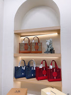 LO - CCH Bags - 027